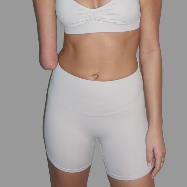 Liz Seamless Midi Biker Shorts